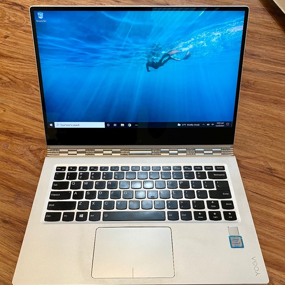 Lenovo Yoga 910 Convertible 16GB Memory 1TB Hard Drive 14" UHD Screen - Picture 1 of 6